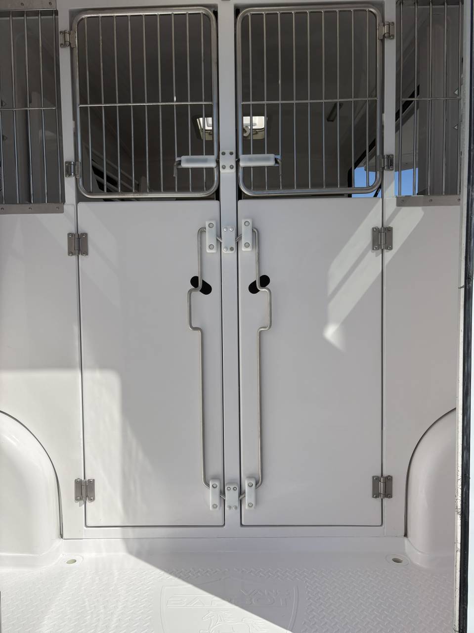 Kleine paardenvrachtwagen (B rijbewijs) Barbot master 2023 Tweedehands