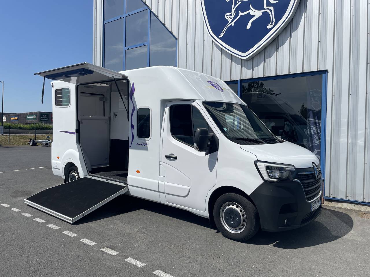 Kleine paardenvrachtwagen (B rijbewijs) Autre marque master 2023 Tweedehands