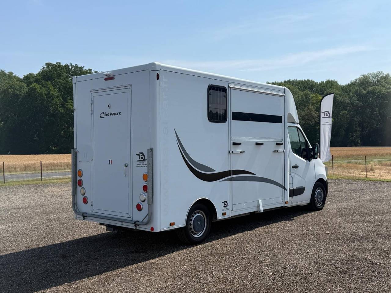 Kleine paardenvrachtwagen (B rijbewijs) Opel CAVALCAR 2018 Tweedehands