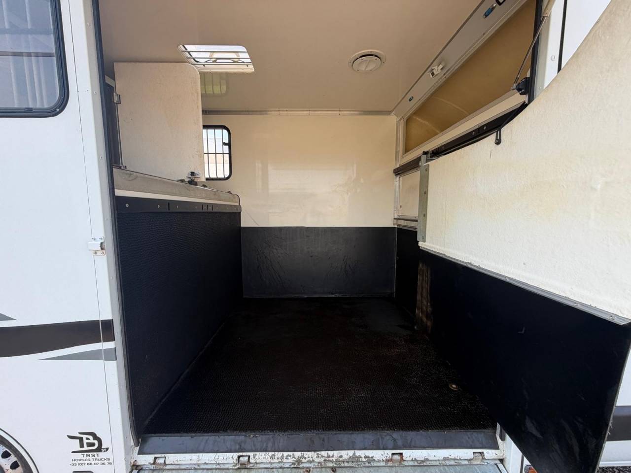 Kleine paardenvrachtwagen (B rijbewijs) Opel CAVALCAR 2018 Tweedehands