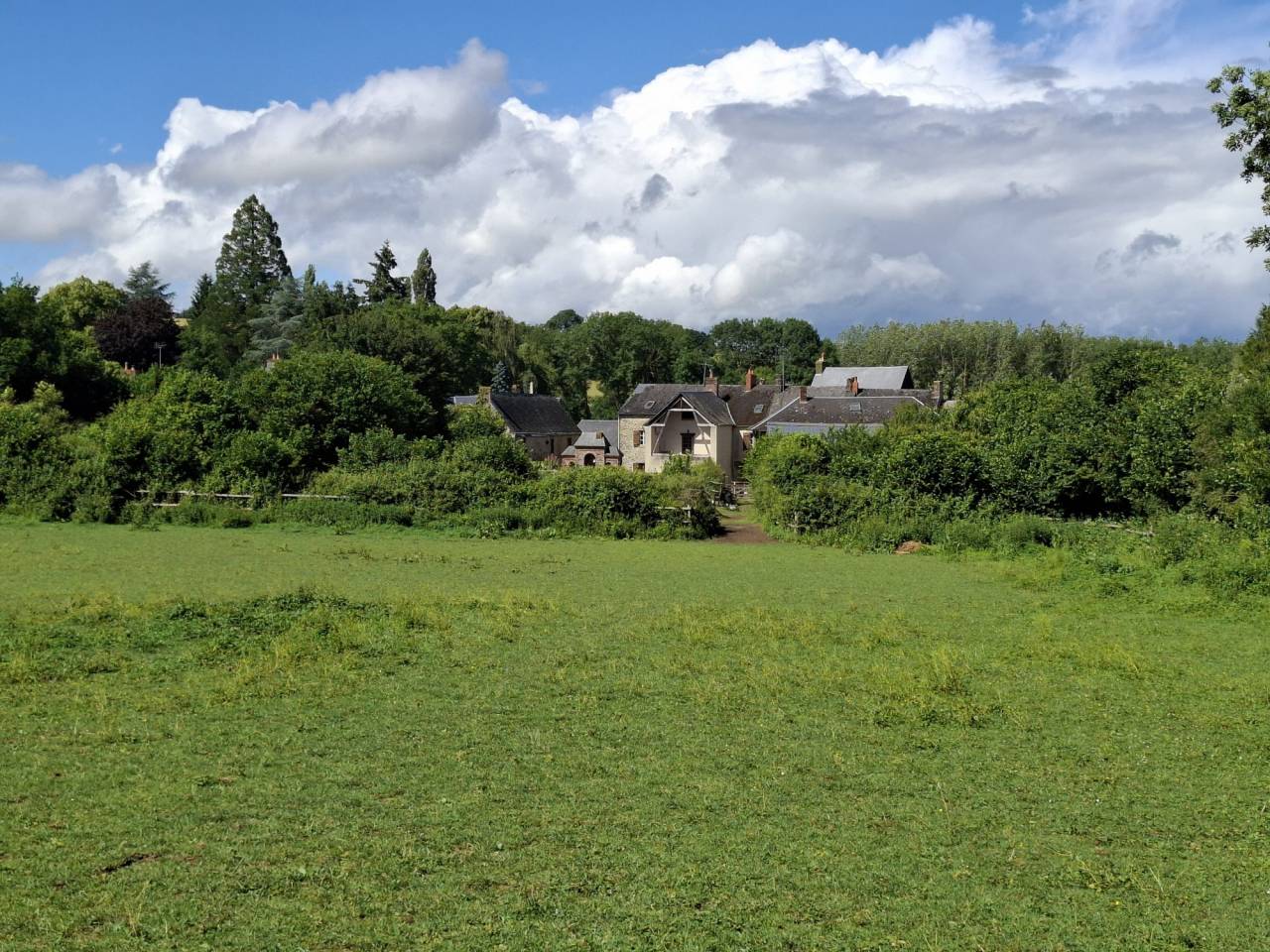 Eigenaren stal Koop Mayenne
