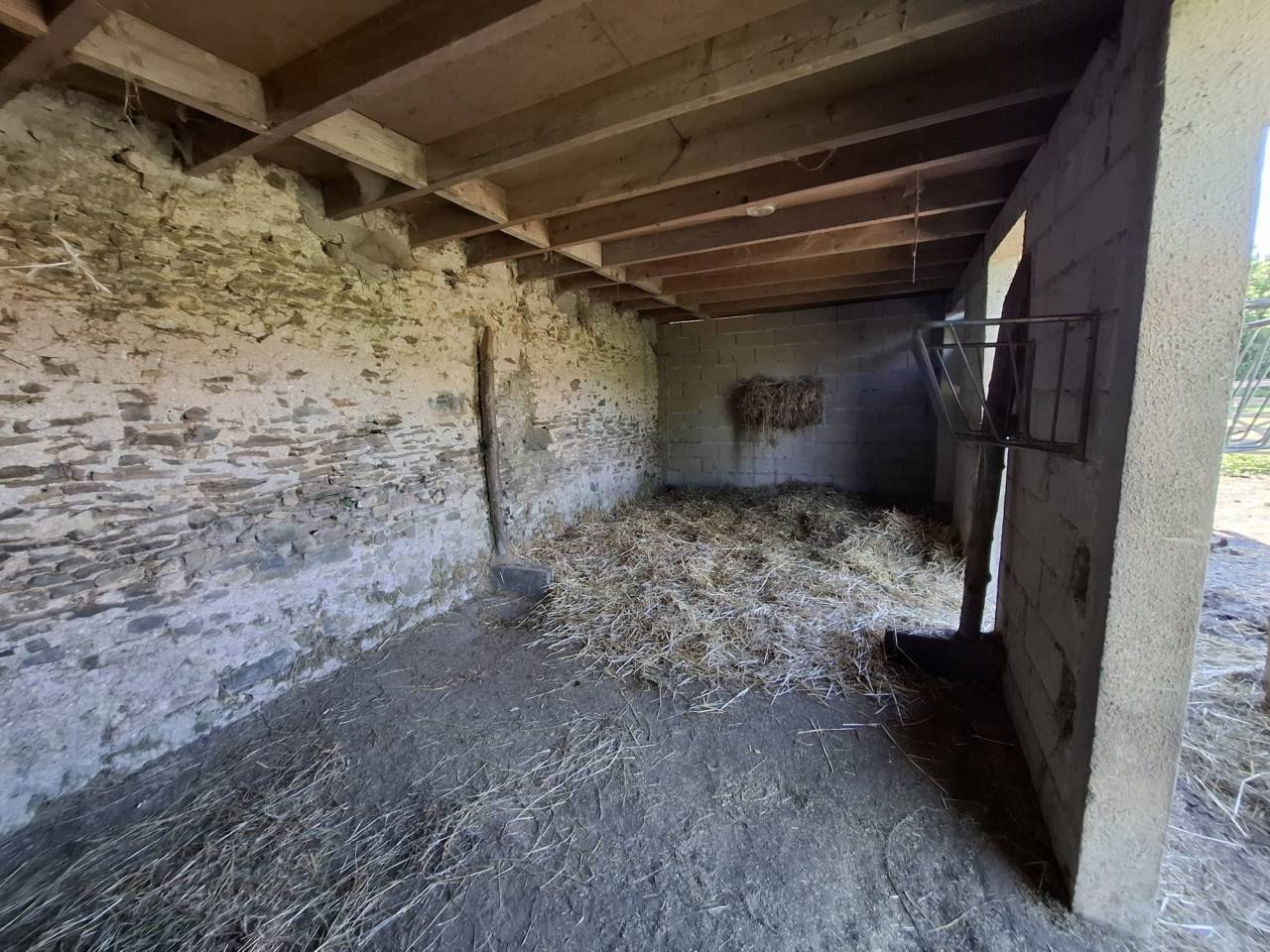 Eigenaren stal Koop Mayenne