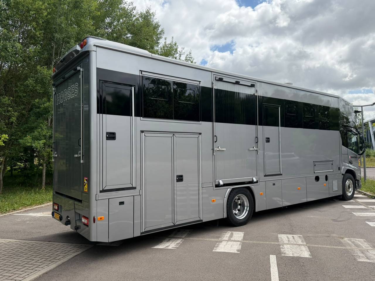 Zware paardenvrachtwagen (groot rijbewijs) Volvo VOLVO FM12 360ch 2023 Nieuw