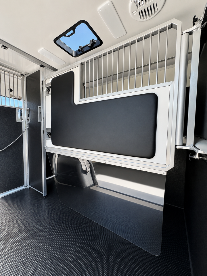 Kleine paardenvrachtwagen (B rijbewijs) STX STX HARAS RALLONGE 2025 Tweedehands