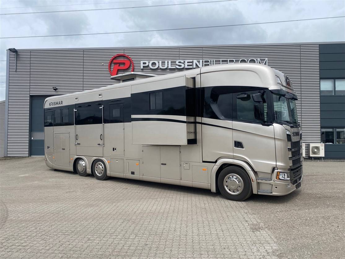 Zware paardenvrachtwagen (groot rijbewijs) Scania krismar 2023 Tweedehands