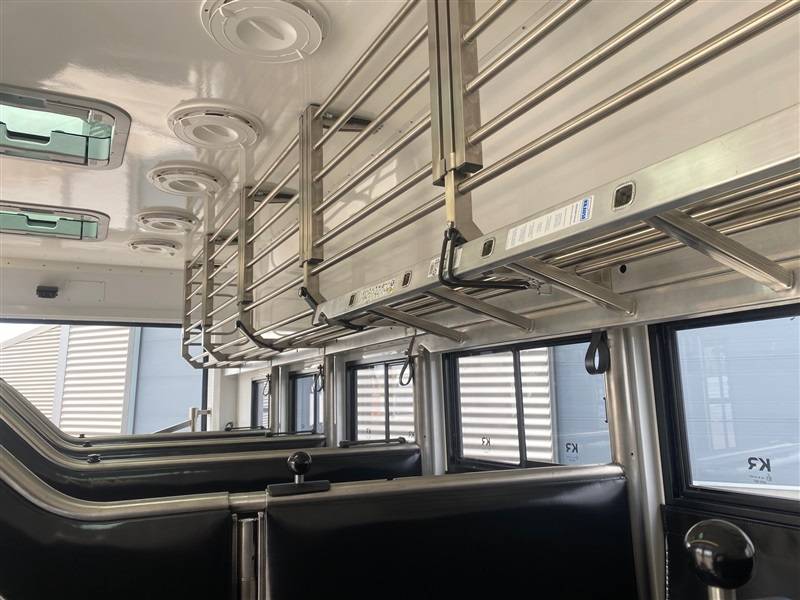 Zware paardenvrachtwagen (groot rijbewijs) Scania krismar 2023 Tweedehands