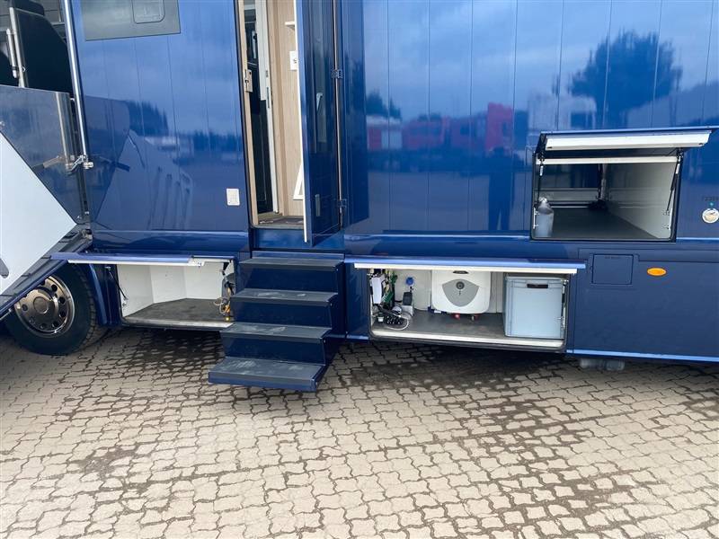 Zware paardenvrachtwagen (groot rijbewijs) Scania STX 2023 Tweedehands