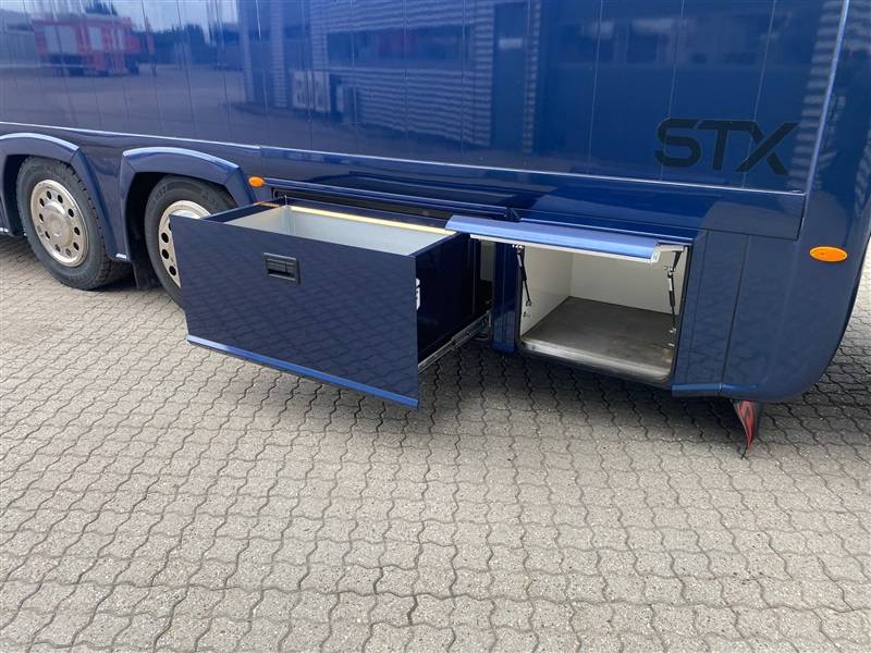 Zware paardenvrachtwagen (groot rijbewijs) Scania STX 2023 Tweedehands
