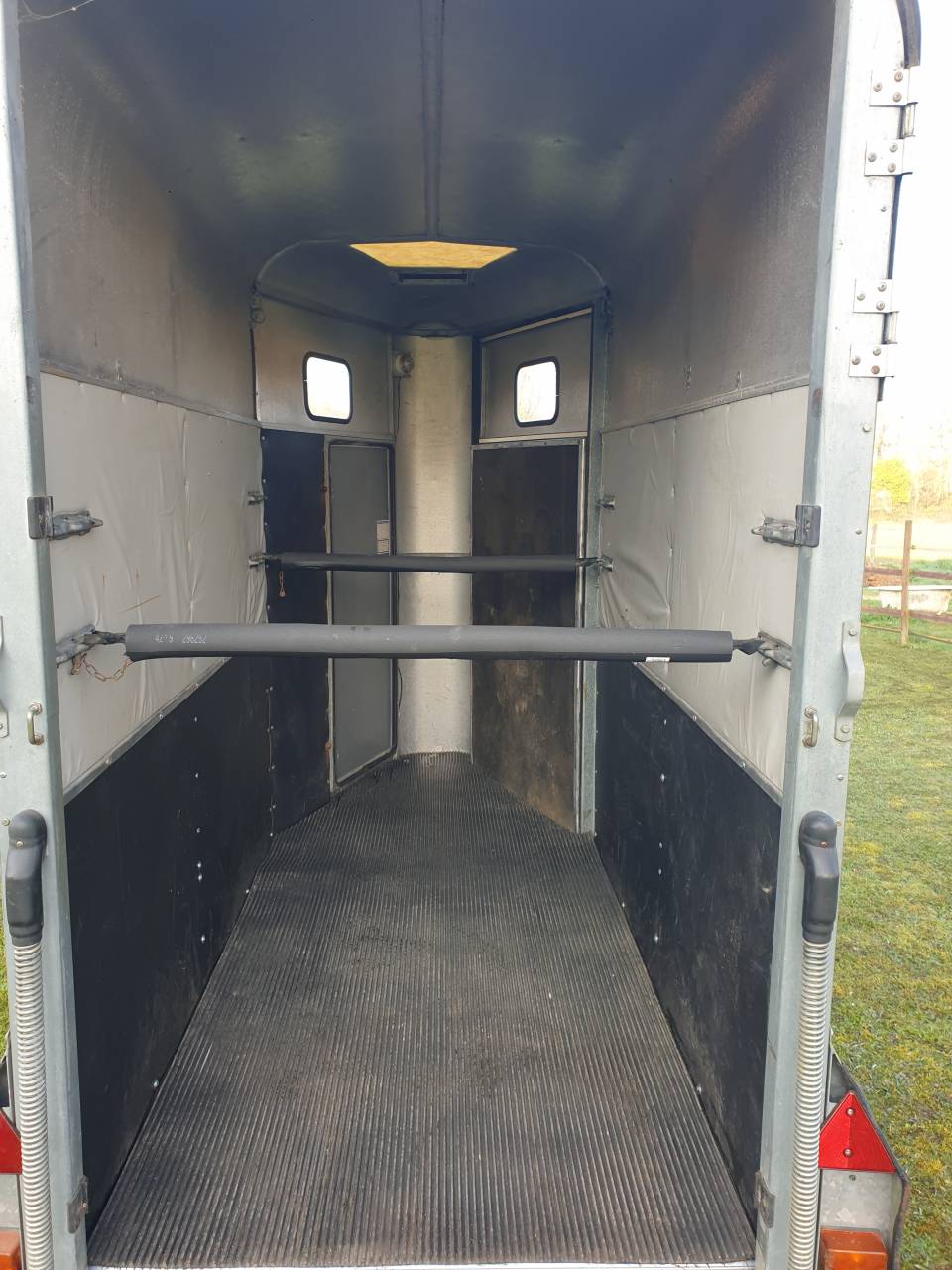 Paardentrailers Ifor Williams HB401R 1,5 Paard 1995 Tweedehands