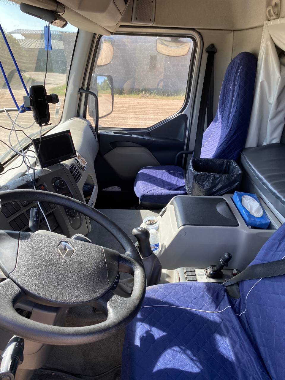 Zware paardenvrachtwagen (groot rijbewijs) Renault RENAULT PREMIUM 2010 Tweedehands