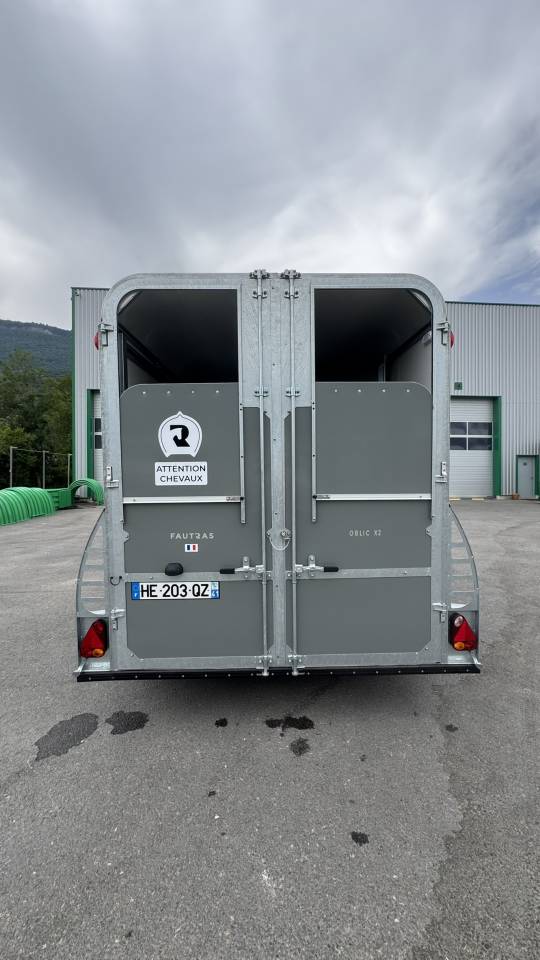Paardentrailers Fautras OBLIC X2 2 Paarden 2025 Tweedehands
