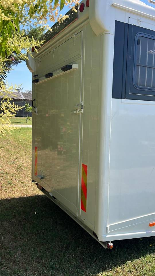Paardentrailers Steinsberger 3 chevaux  3 Paarden 2015 Tweedehands
