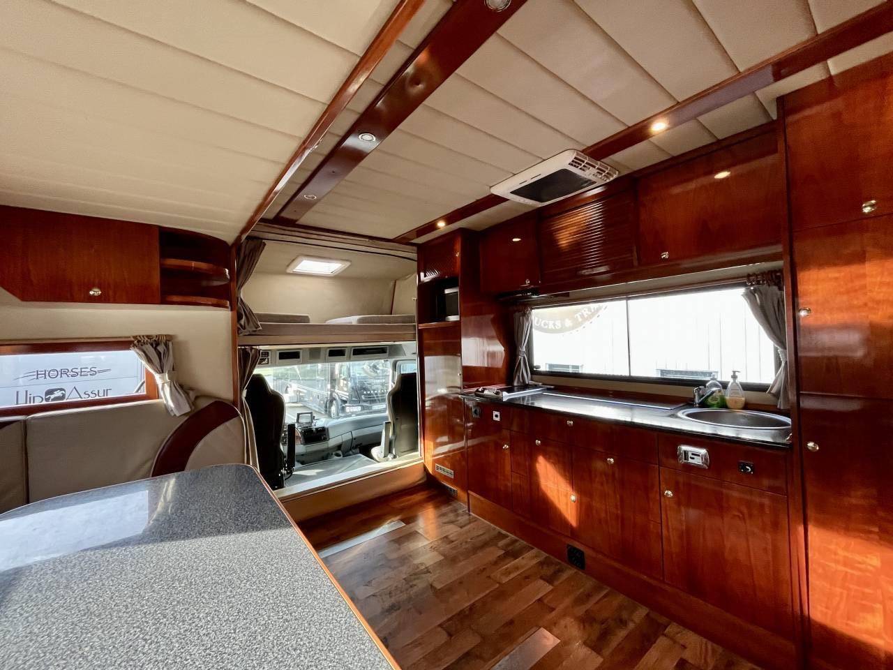 Zware paardenvrachtwagen (groot rijbewijs) Mercedes Mercedes Actros JK 2008 Tweedehands
