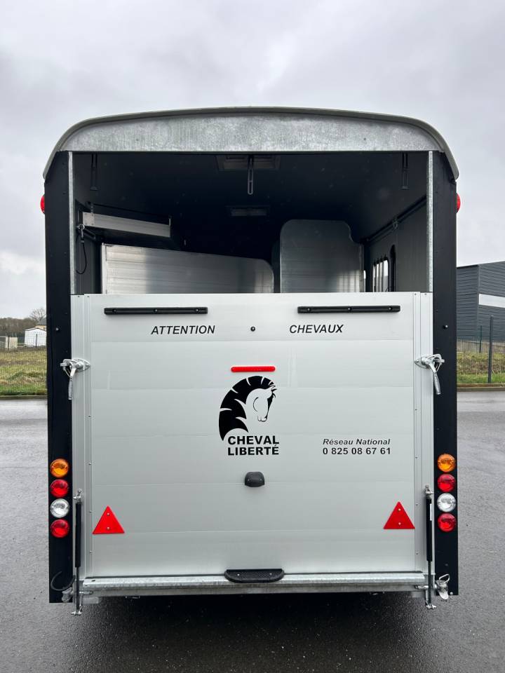 Paardentrailers Cheval Libert&eacute; Maxi 3 3 Paarden 2026 Nieuw
