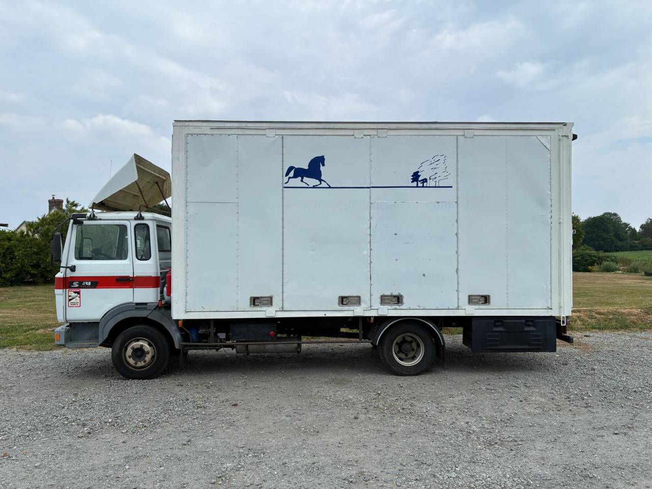 Zware paardenvrachtwagen (groot rijbewijs) Renault RENAULT 1998 Tweedehands