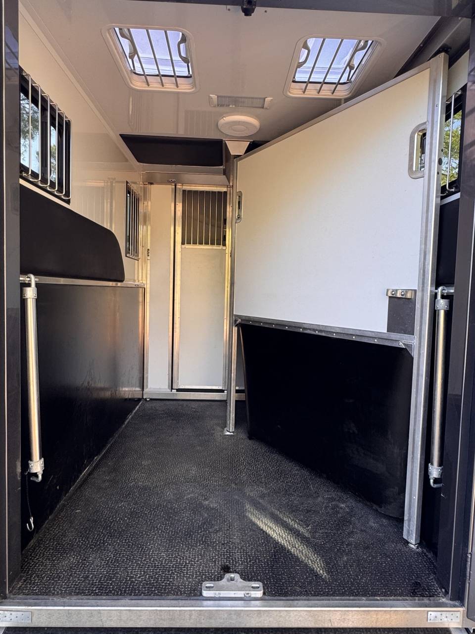 Paardentrailers Ander merk MTM INOVAN 2 Paarden 2024 Tweedehands
