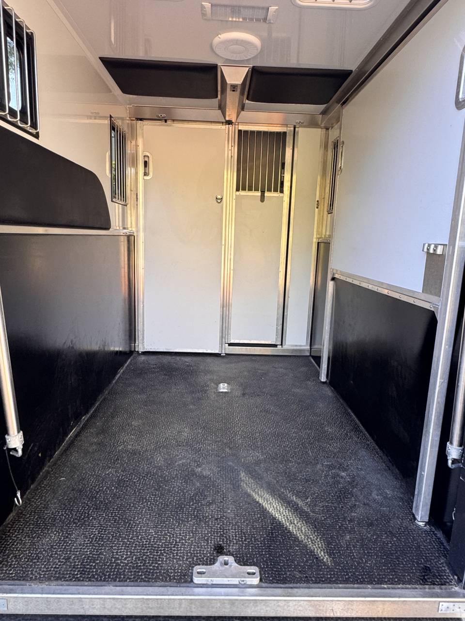 Paardentrailers Ander merk MTM INOVAN 2 Paarden 2024 Tweedehands