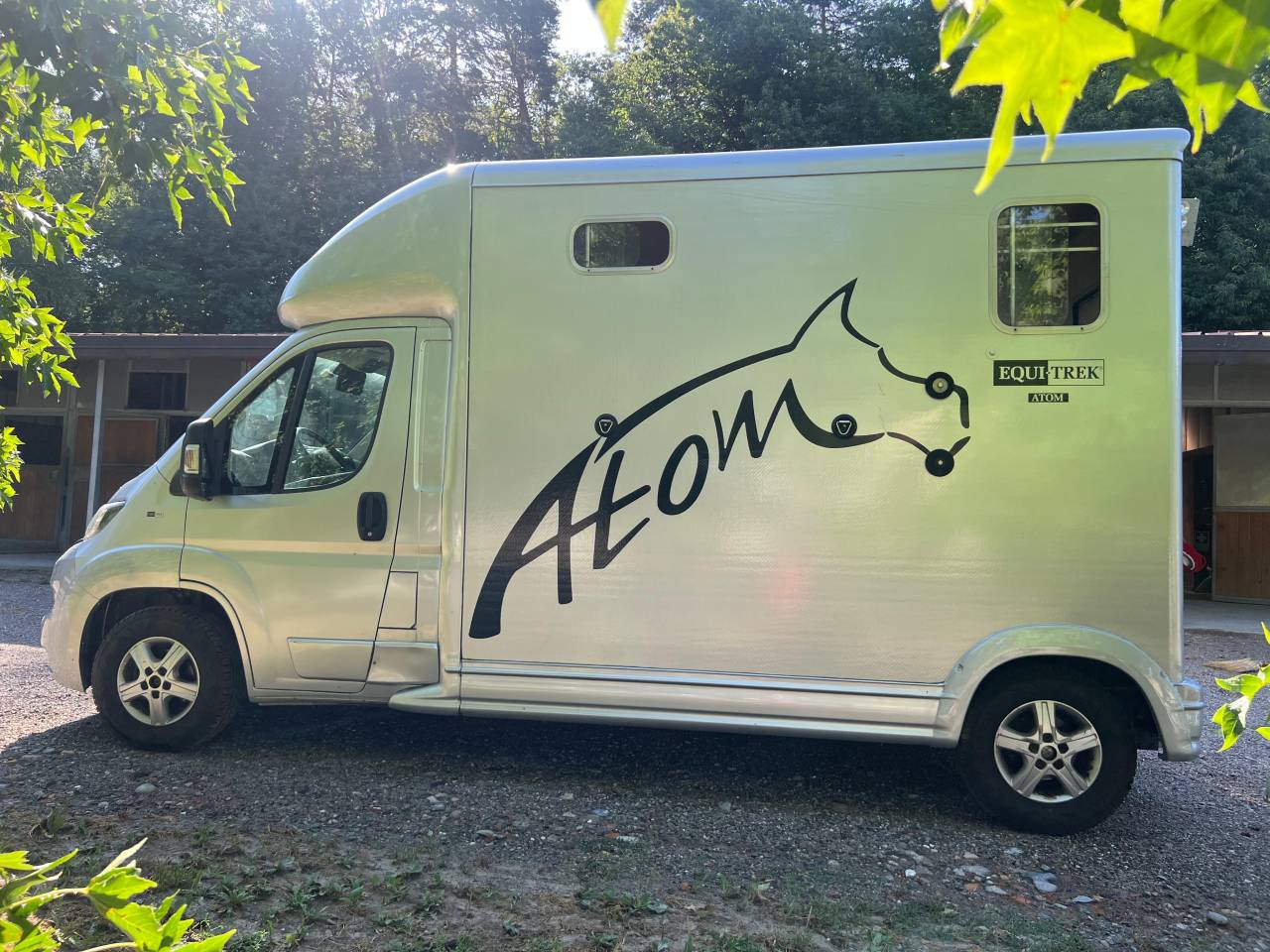 Kleine paardenvrachtwagen (B rijbewijs) Equi-Trek Atom 2018 Tweedehands