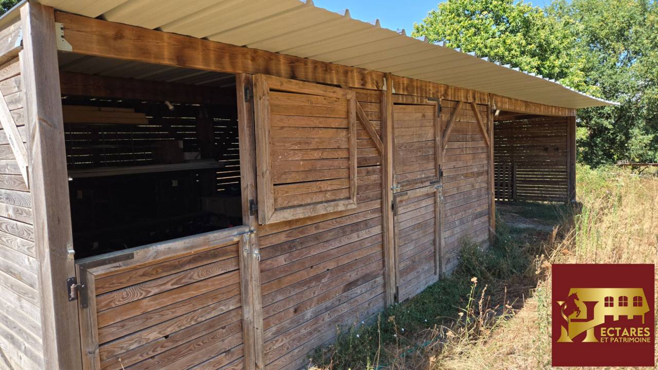 Hippisch vastgoed Koop Vend&eacute;e