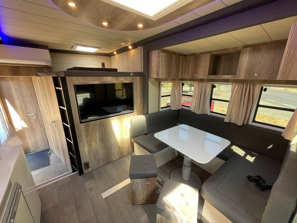 Zware paardenvrachtwagen (groot rijbewijs) Man MAN TGM 18.320 ANKA POP OUT 2026 Nieuw