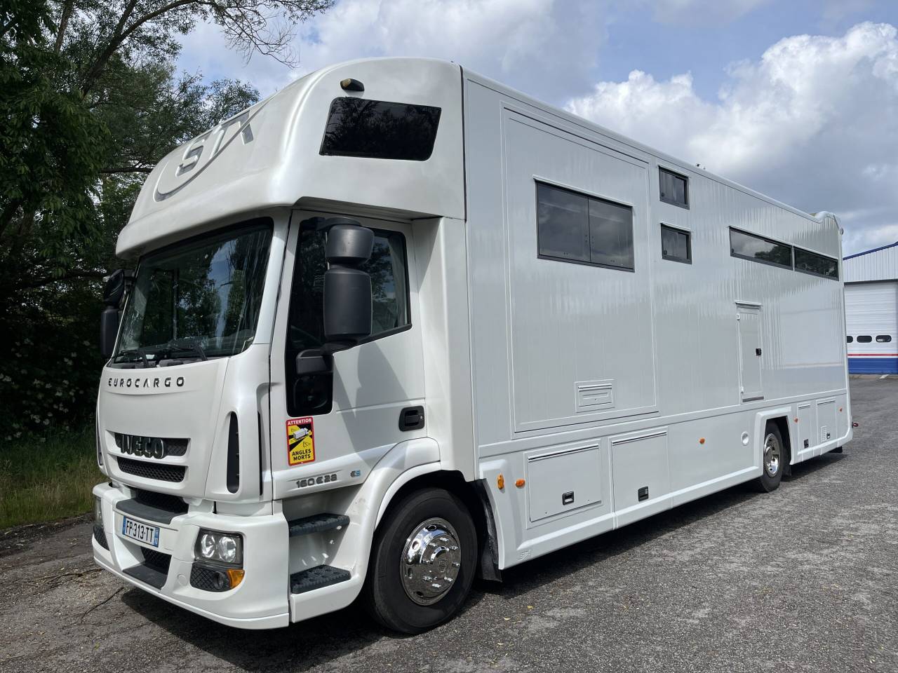 Zware paardenvrachtwagen (groot rijbewijs) Iveco IVECO EUROCARGO 160E28 STX POP OUT 2010 Tweedehands