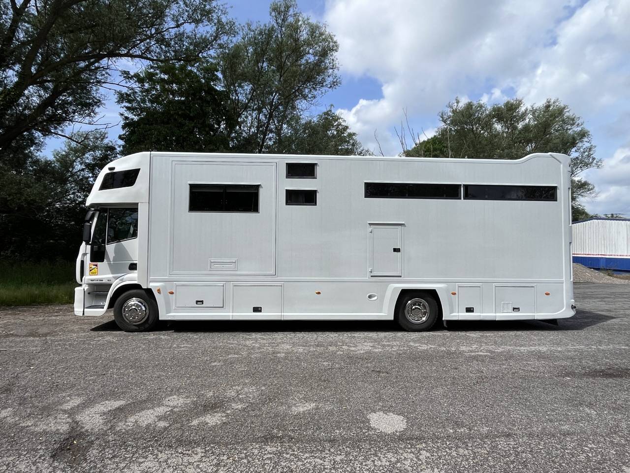 Zware paardenvrachtwagen (groot rijbewijs) Iveco IVECO EUROCARGO 160E28 STX POP OUT 2010 Tweedehands