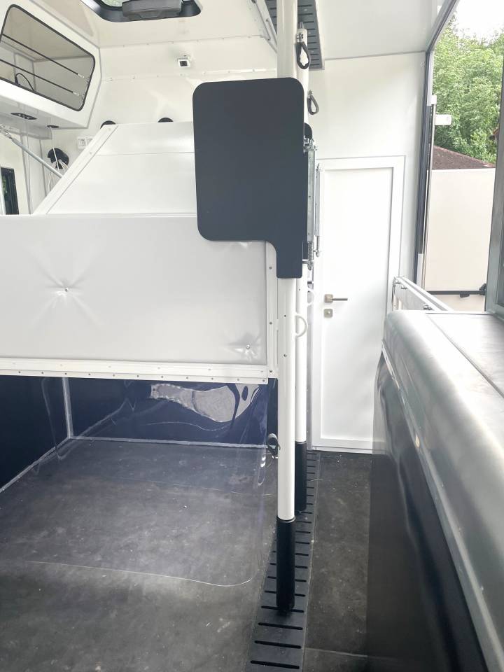Zware paardenvrachtwagen (groot rijbewijs) Man MAN TGM 15.290 WMS POP OUT 2026 Nieuw