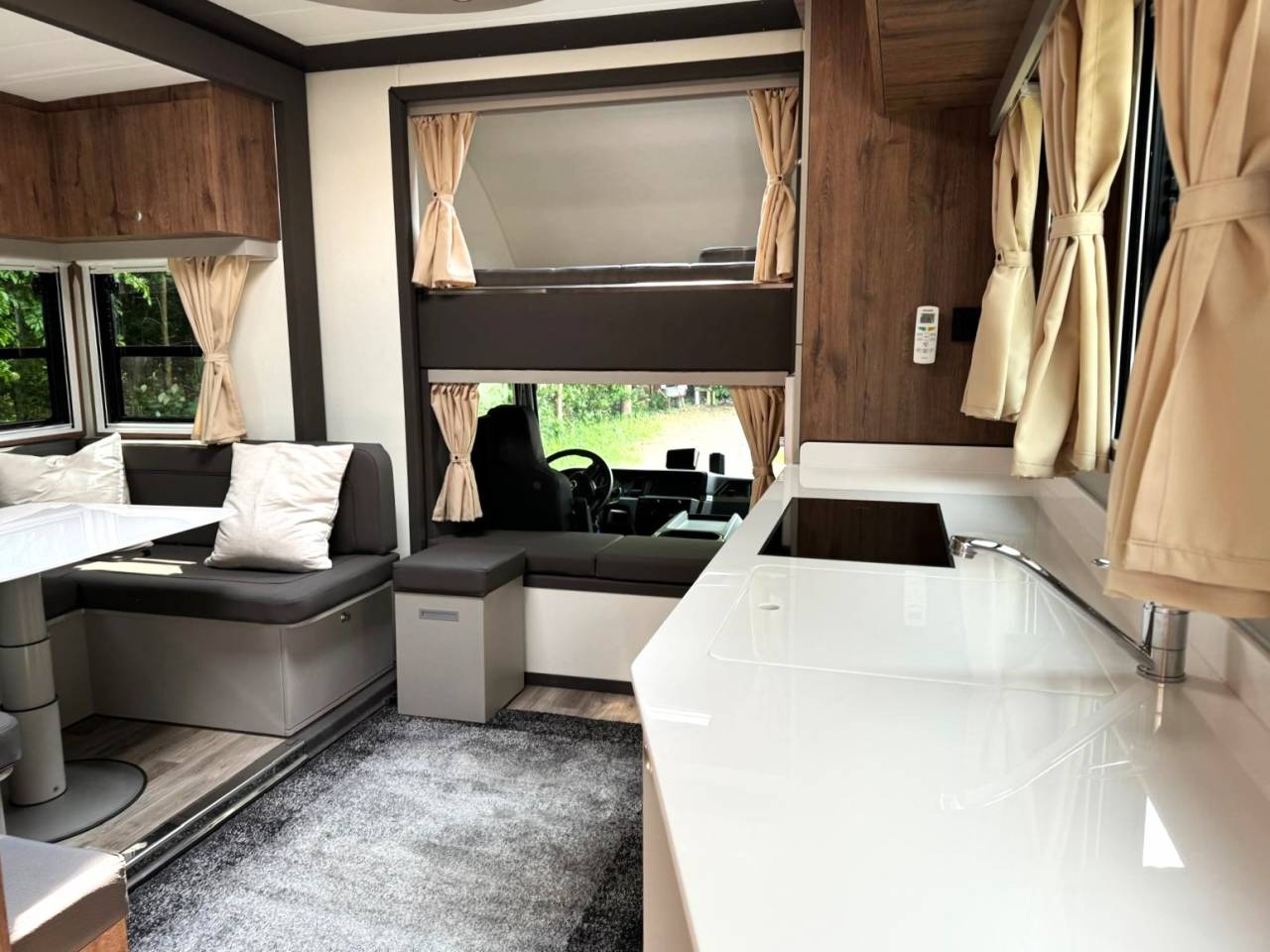 Zware paardenvrachtwagen (groot rijbewijs) Man MAN TGM 15.290 WMS POP OUT 2026 Nieuw