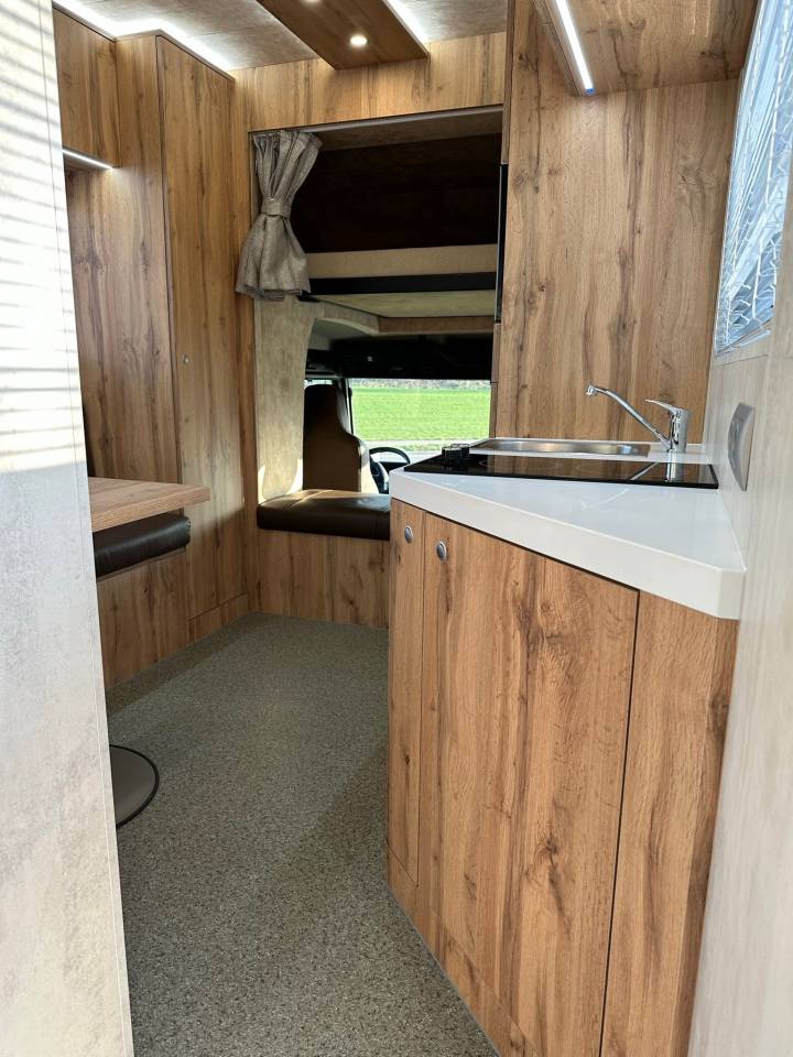 Zware paardenvrachtwagen (groot rijbewijs) HTI MAN TGS 26.470 HTI PROFESSIONAL 8 2026 Nieuw