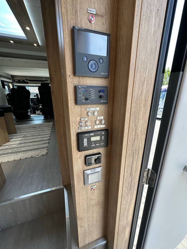 Zware paardenvrachtwagen (groot rijbewijs) HTI SCANIA S450 HTI PROFESSIONAL DOUBLE POP OUT & POP  2026 Nieuw