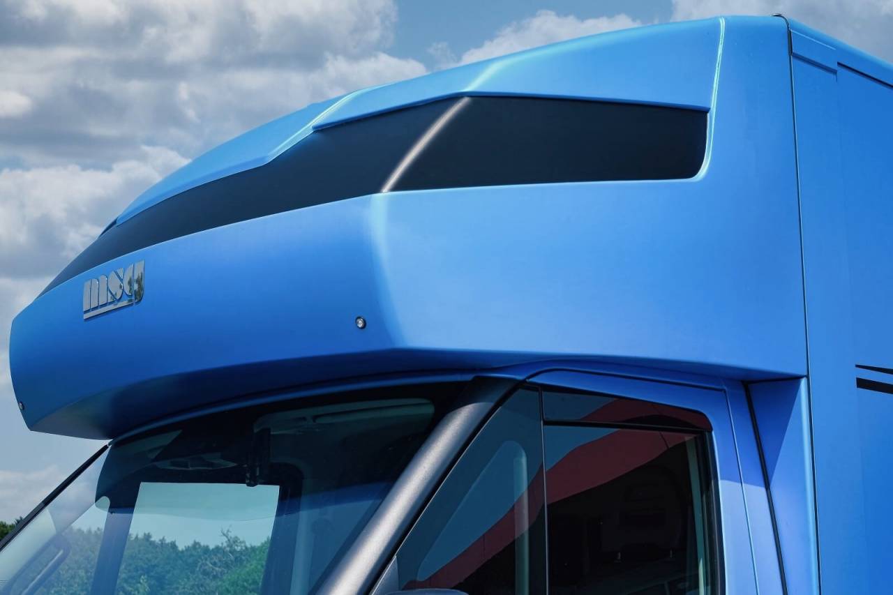 Zware paardenvrachtwagen (groot rijbewijs) Iveco IVECO DAILY 50.210 MSG STABLEHOPPER XXL 2026 Nieuw