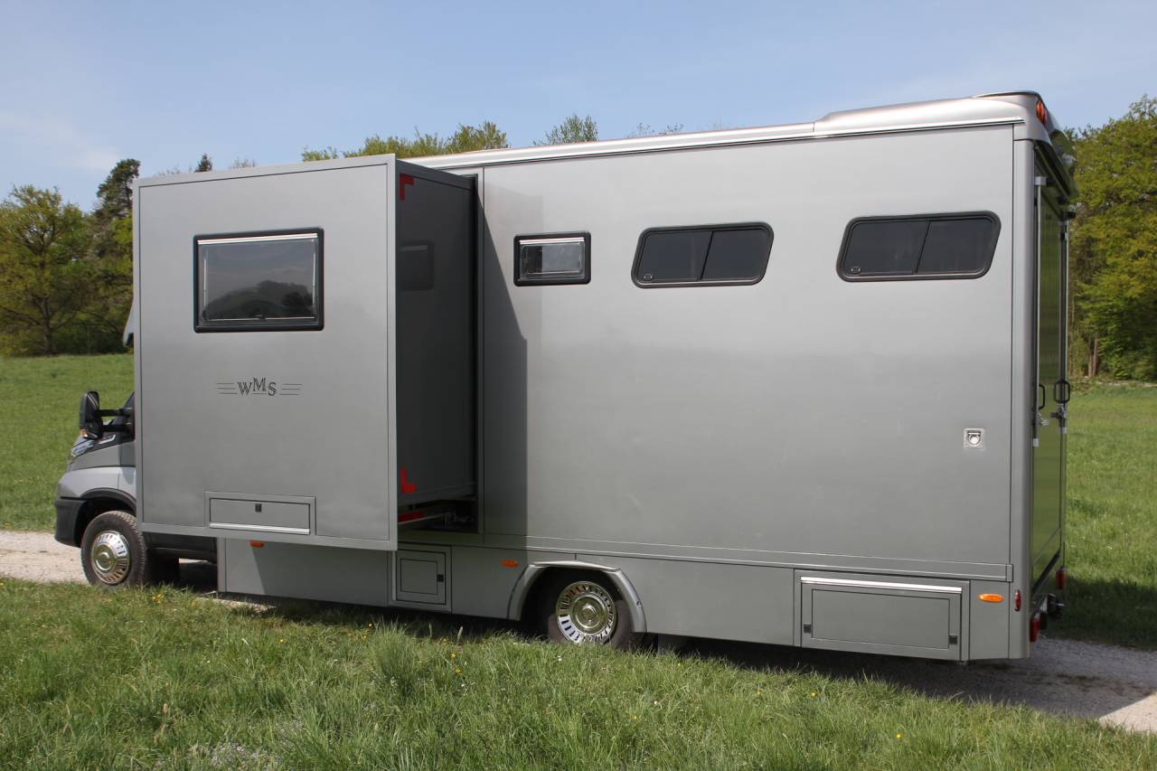 Zware paardenvrachtwagen (groot rijbewijs) Iveco IVECO DAILY 70C21 WMS POP OUT 2026 Nieuw