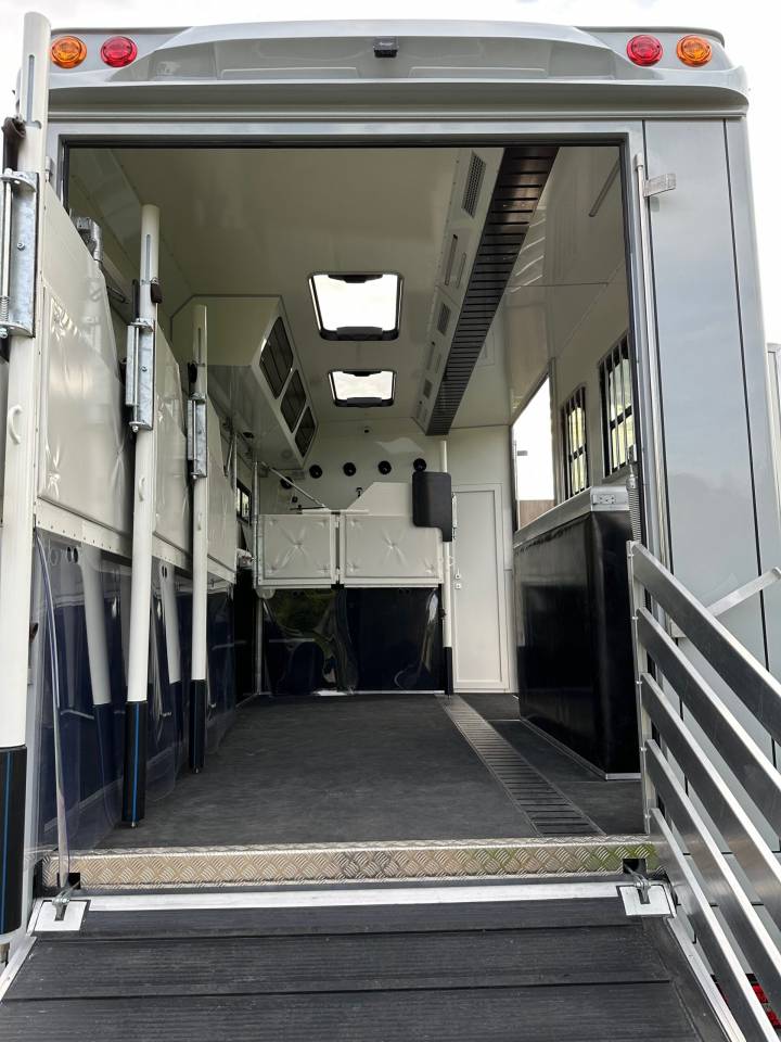 Zware paardenvrachtwagen (groot rijbewijs) Man MAN TGM 18.320 ANKA POP OUT 2026 Nieuw