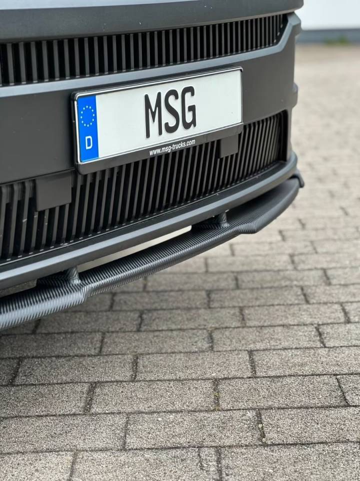 Kleine paardenvrachtwagen (B rijbewijs) Renault RENAULT MASTER 170 MSG STALLION LIGHT AUTOMATIQUE 2026 Nieuw