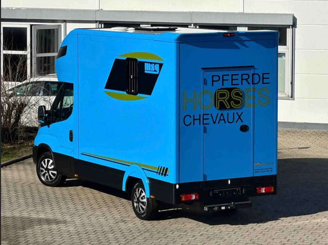 Kleine paardenvrachtwagen (B rijbewijs) Iveco IVECO DAILY 35-210 HI-MATIC MSG STALLION LIGHT 2026 Nieuw