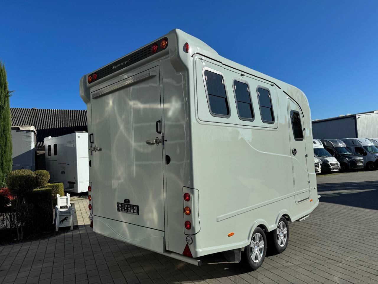 Paardentrailer Anka REMORQUE ANKA 1-3 CHEVAUX & GRAND HOME CAR 2026 Nieuw