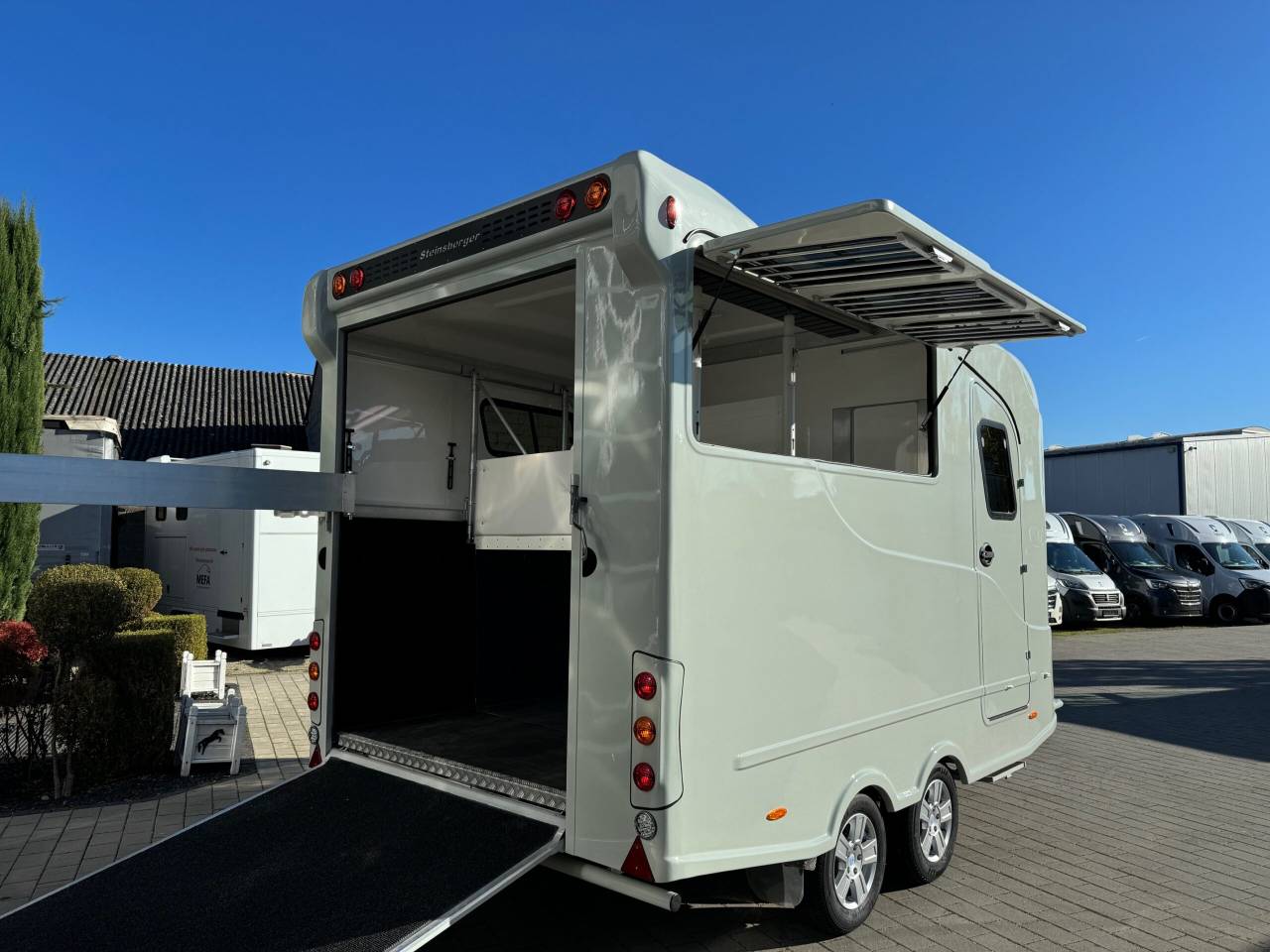 Paardentrailer Anka REMORQUE ANKA 1-3 CHEVAUX & GRAND HOME CAR 2026 Nieuw