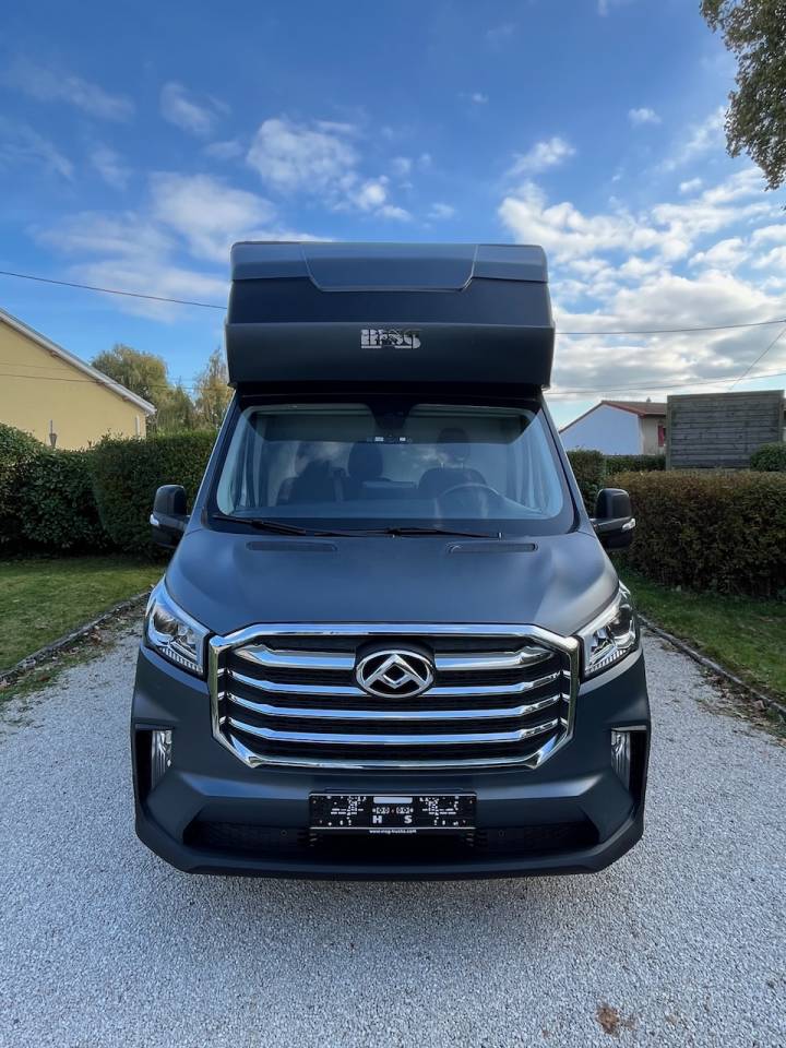 Kleine paardenvrachtwagen (B rijbewijs) Autre marque MAXUS DELIVER 9 LUXURY MSG STALLION LIGHT 2025 Tweedehands