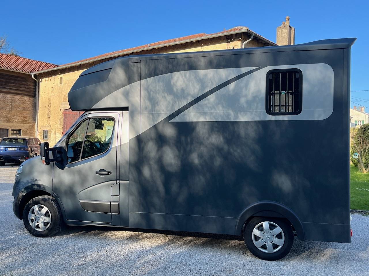 Kleine paardenvrachtwagen (B rijbewijs) Nissan NISSAN INTERSTAR DCI 165 MSG SUPERLIGHT PLUS 2026 Tweedehands