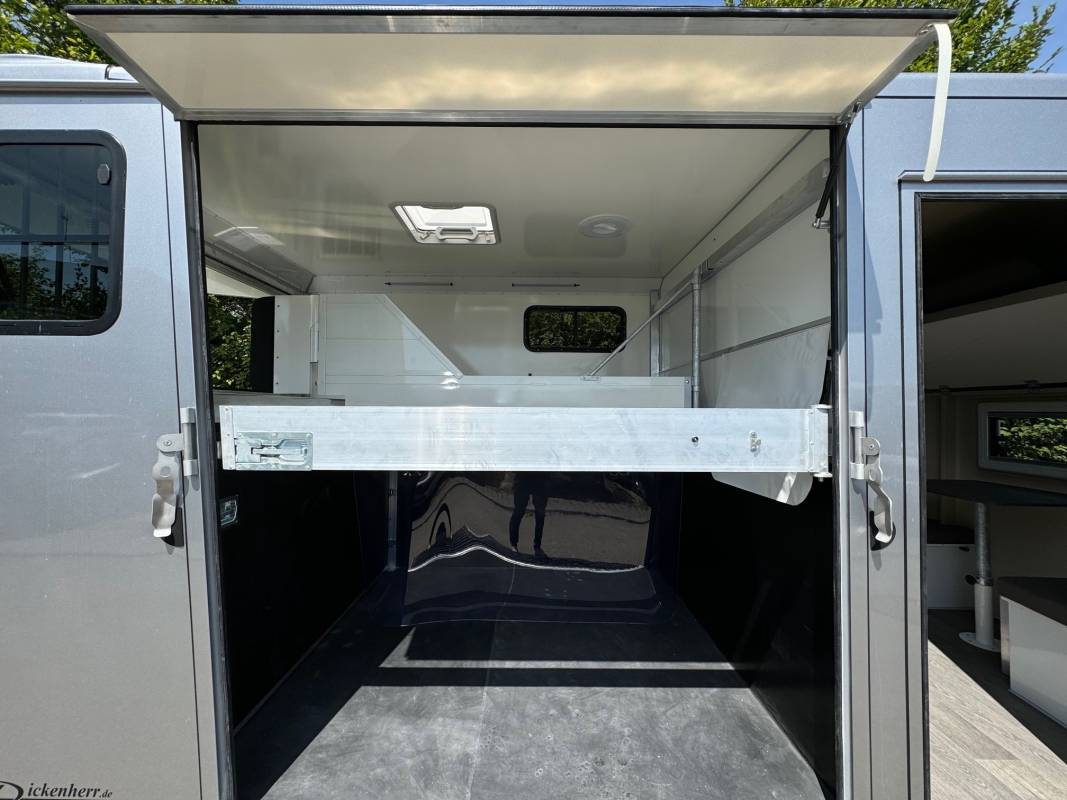 Paardentrailer Anka REMORQUE ANKA 2 CHEVAUX + HOME CAR & SELLERIE 2026 Nieuw