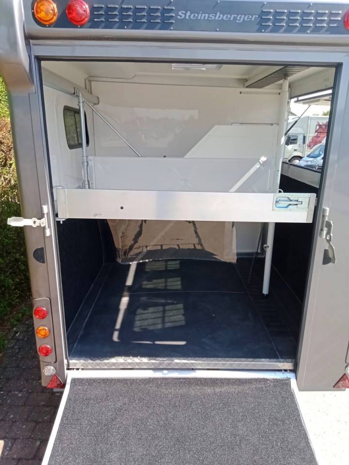 Paardentrailer Anka REMORQUE ANKA 2 CHEVAUX & GRAND HOME CAR 2026 Nieuw