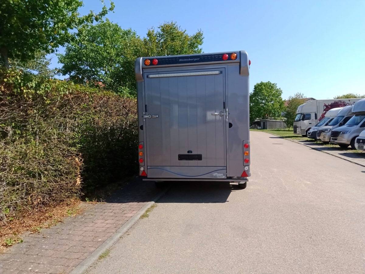 Paardentrailer Anka REMORQUE ANKA 2 CHEVAUX & GRAND HOME CAR 2026 Nieuw