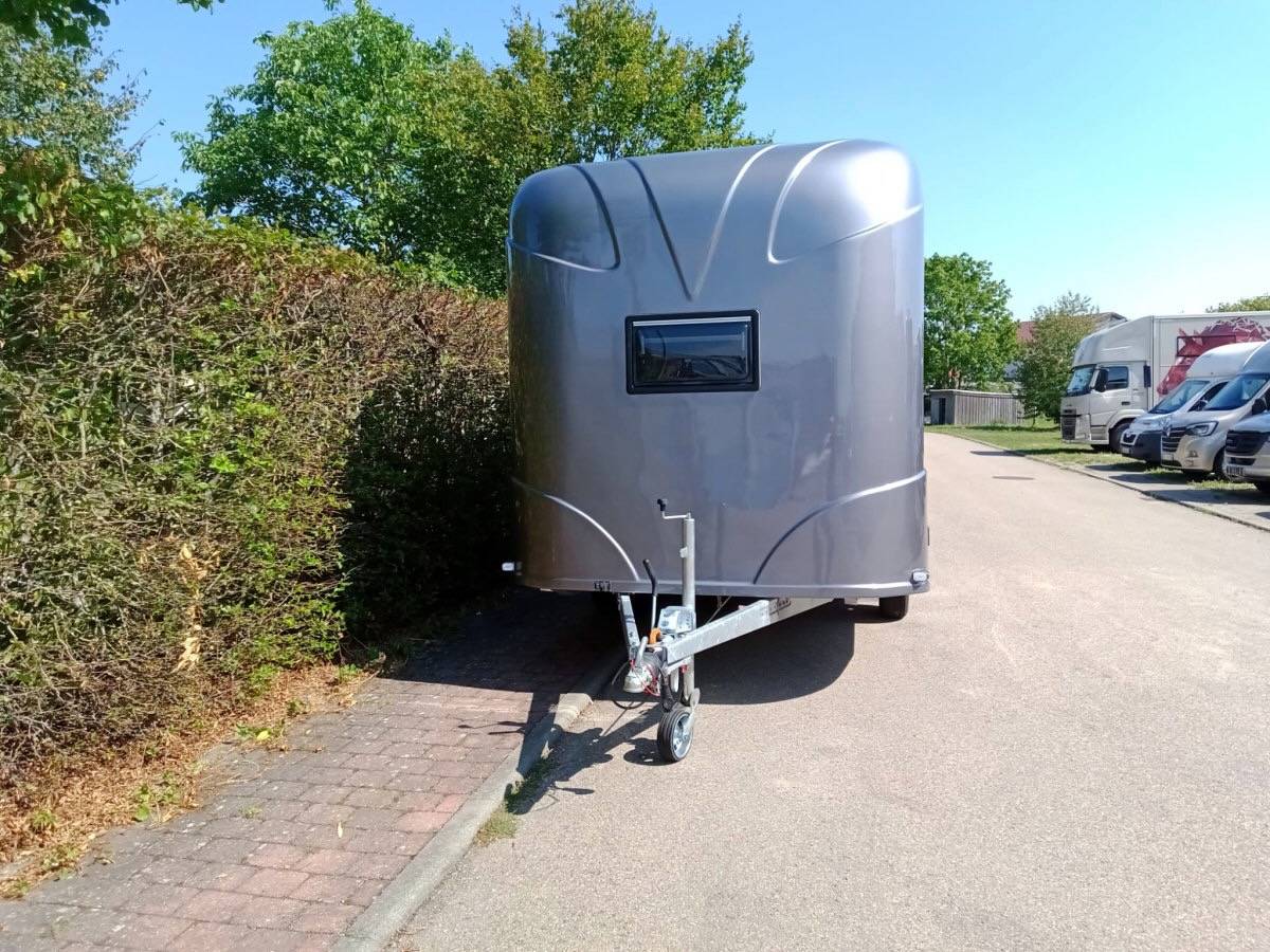 Paardentrailer Anka REMORQUE ANKA 2 CHEVAUX & GRAND HOME CAR 2026 Nieuw