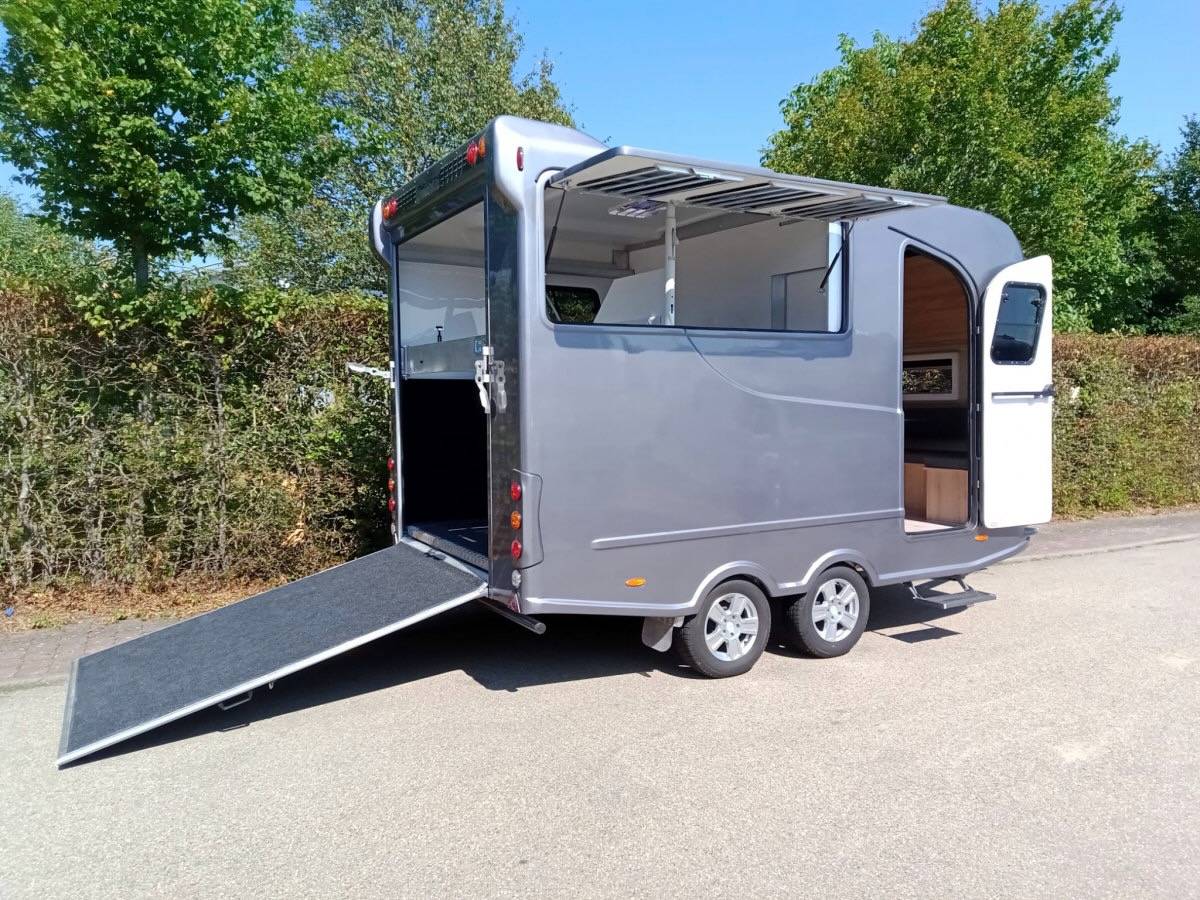 Paardentrailer Anka REMORQUE ANKA 2 CHEVAUX & GRAND HOME CAR 2026 Nieuw