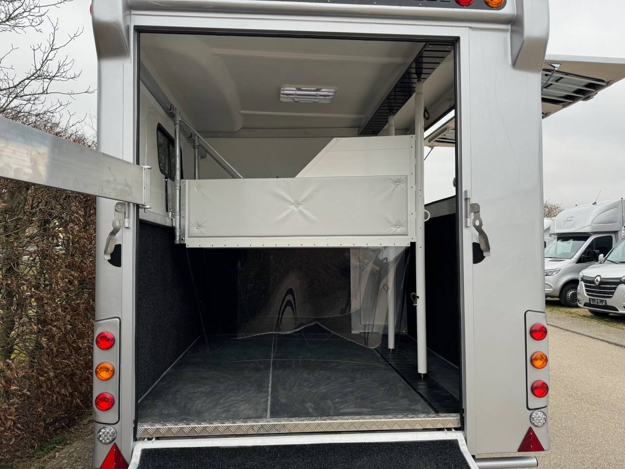 Paardentrailer Anka REMORQUE ANKA 3 CHEVAUX & HOME CAR 2026 Nieuw