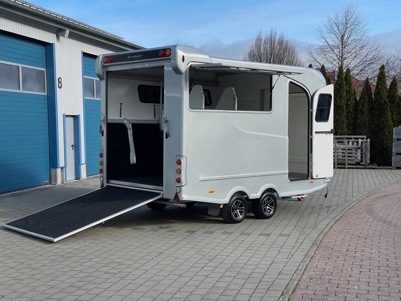 Paardentrailer Anka REMORQUE ANKA 3 CHEVAUX & SELLERIE 2026 Nieuw