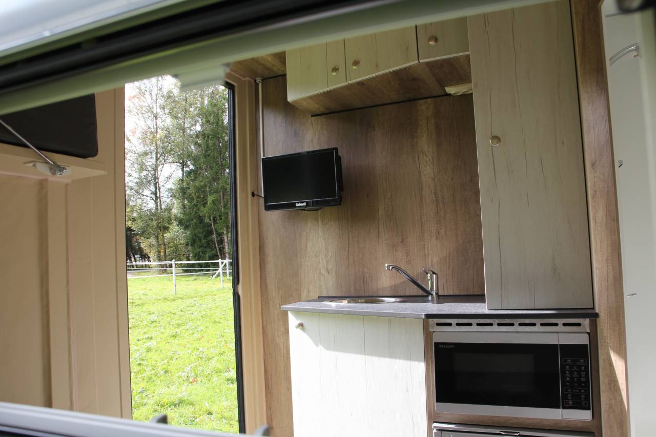 Paardentrailer Anka REMORQUE ANKA 2 CHEVAUX + HOME CAR & SELLERIE 2026 Nieuw
