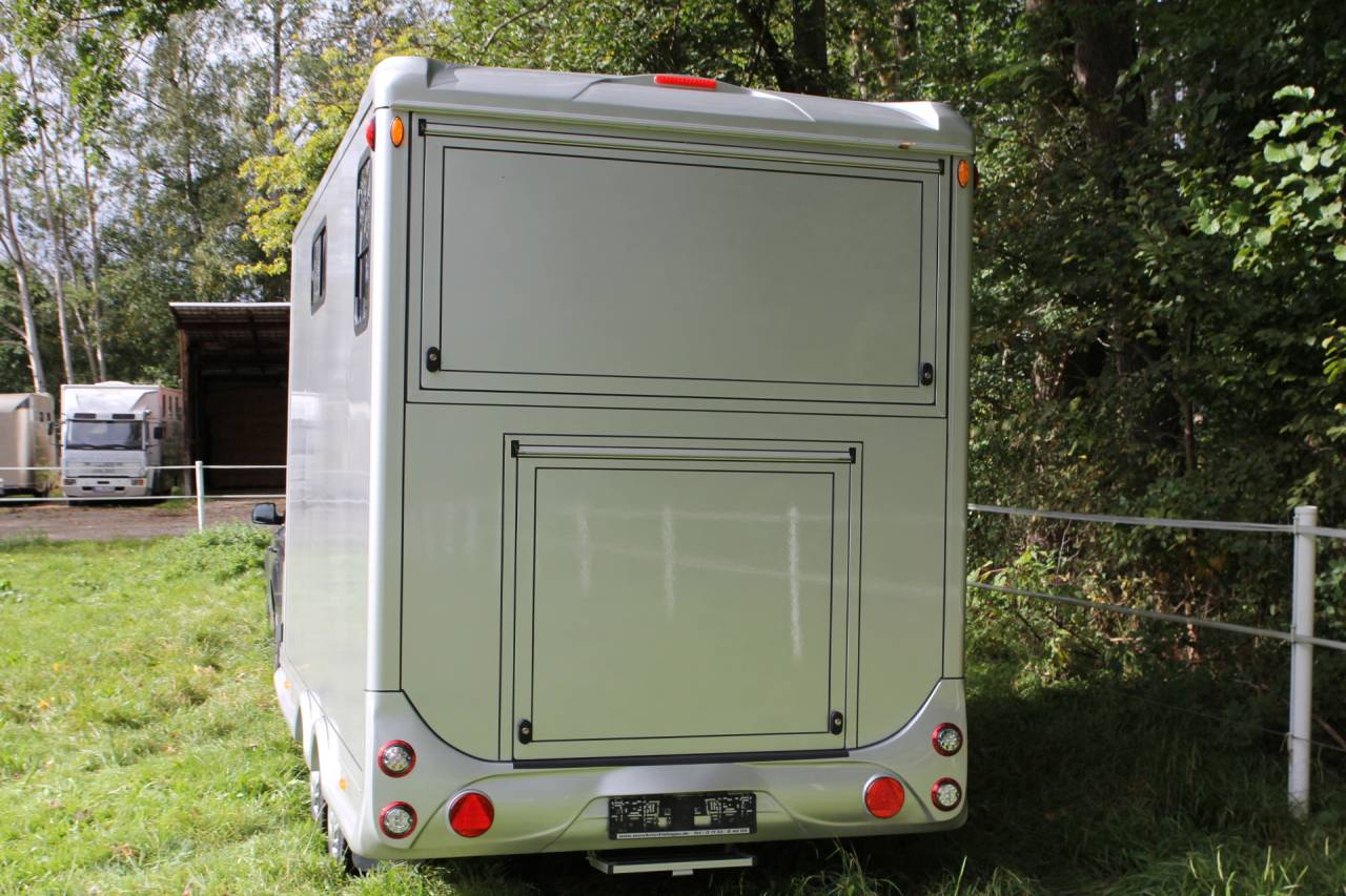 Paardentrailer Anka REMORQUE ANKA 2 CHEVAUX + HOME CAR & SELLERIE 2026 Nieuw