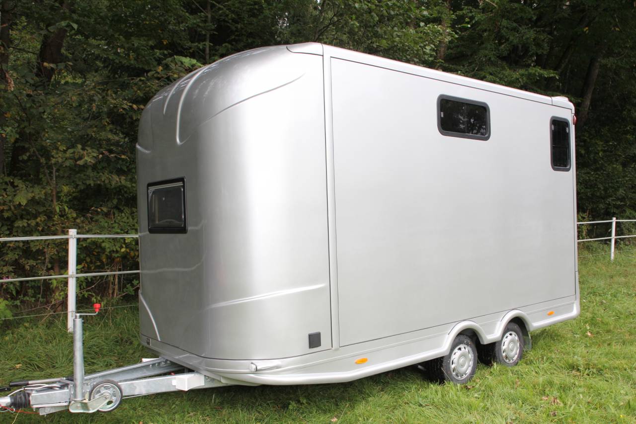 Paardentrailer Anka REMORQUE ANKA 2 CHEVAUX + HOME CAR & SELLERIE 2026 Nieuw