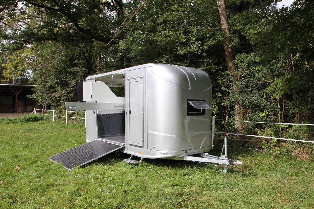 Paardentrailer Anka REMORQUE ANKA 2 CHEVAUX + HOME CAR & SELLERIE 2026 Nieuw